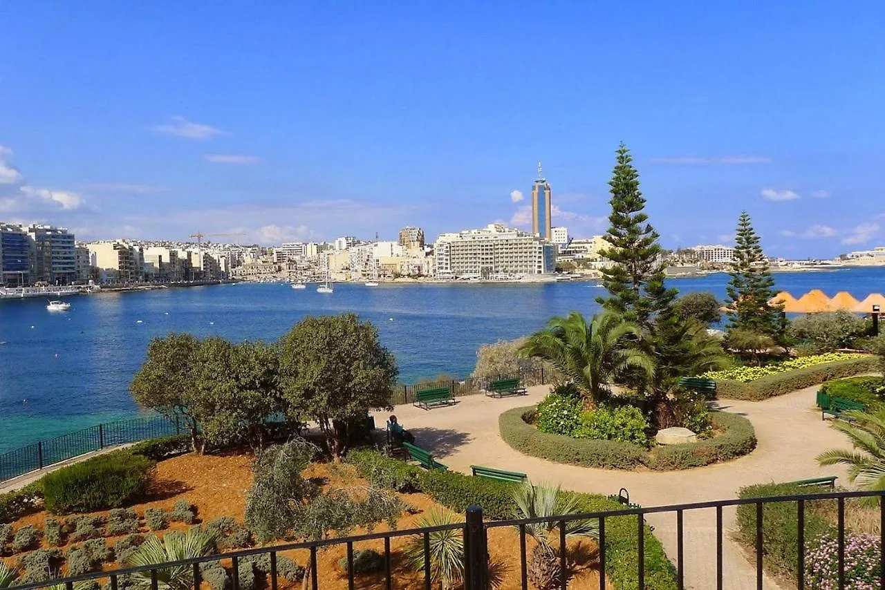 Stunning Apt Sea Views In Tigne Point, With Pool Apartment Sliema