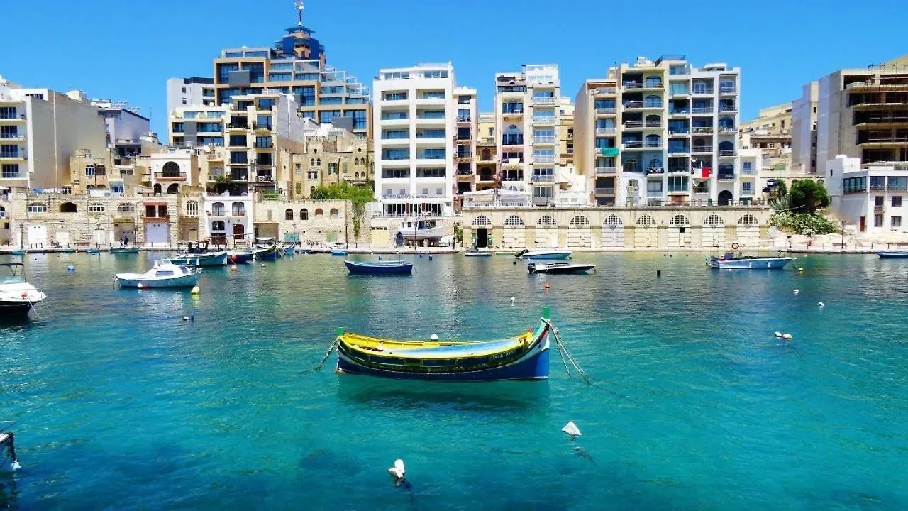 Stunning Apt Sea Views In Tigne Point, With Pool Apartamento Sliema Malta